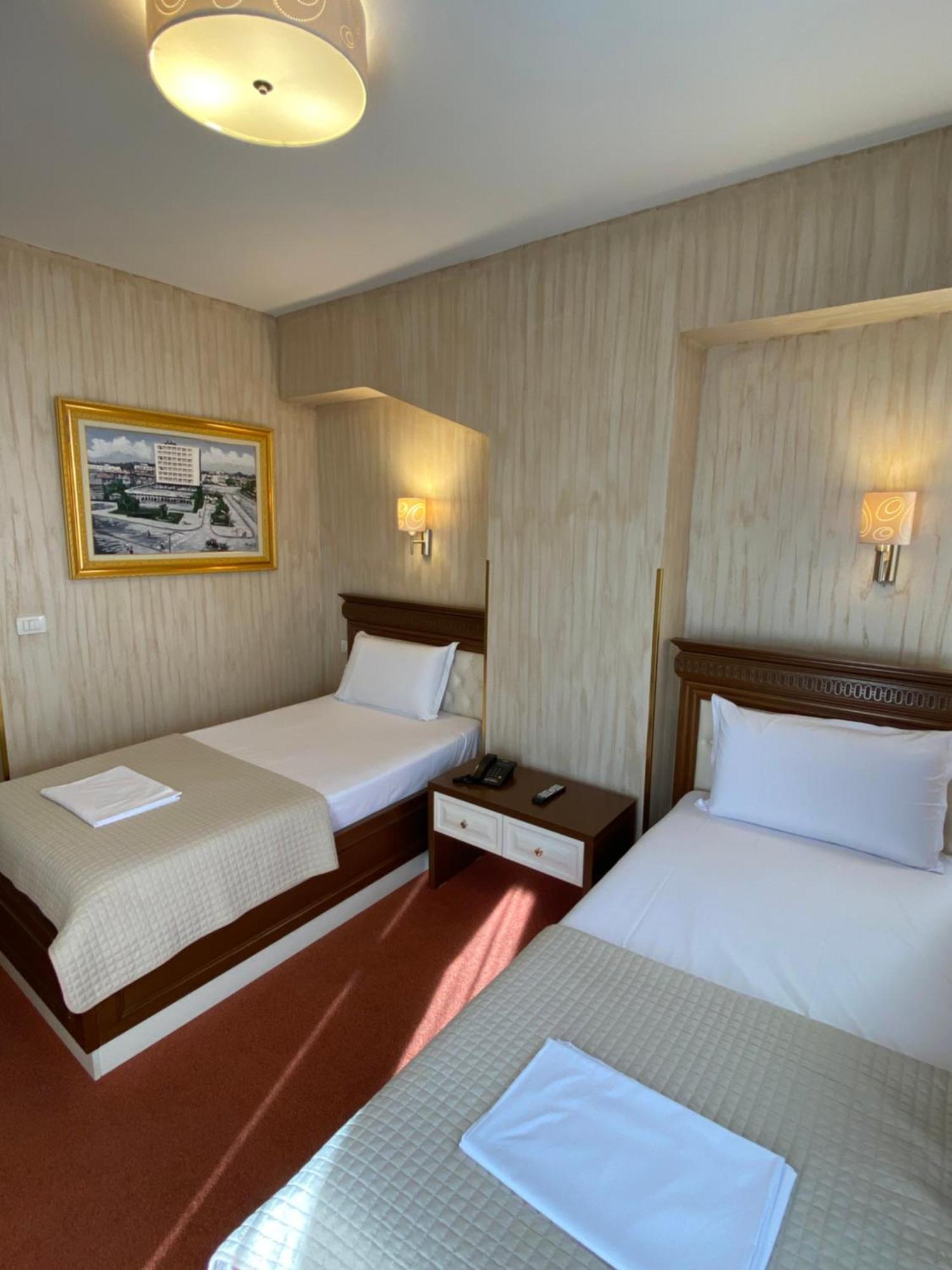 Rozafa Hotel Shkodër Exterior foto