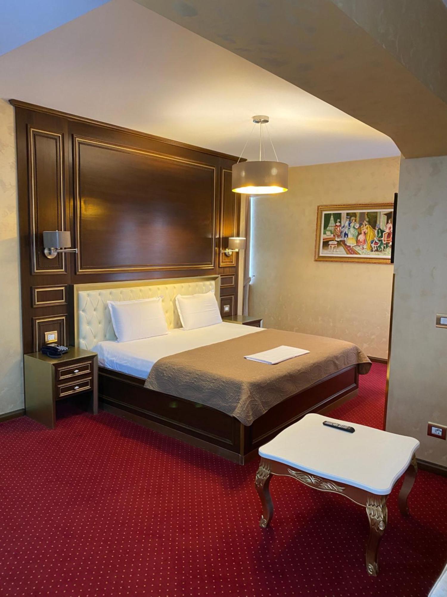 Rozafa Hotel Shkodër Exterior foto